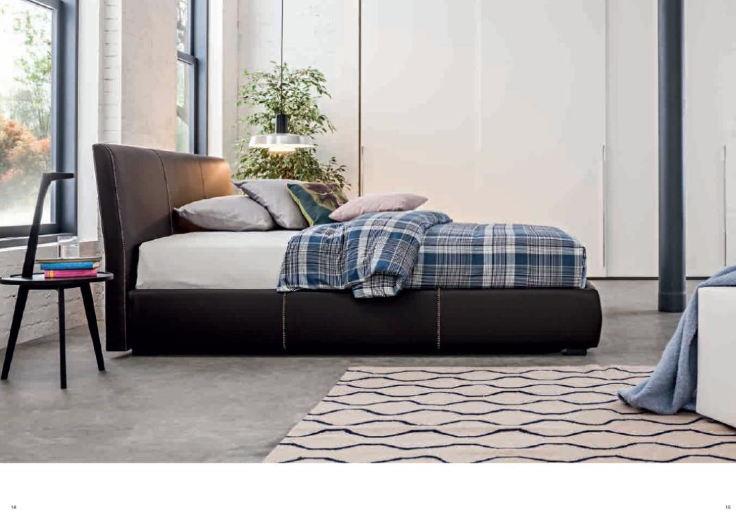 Bed Berry with box in eco leather testa di moro