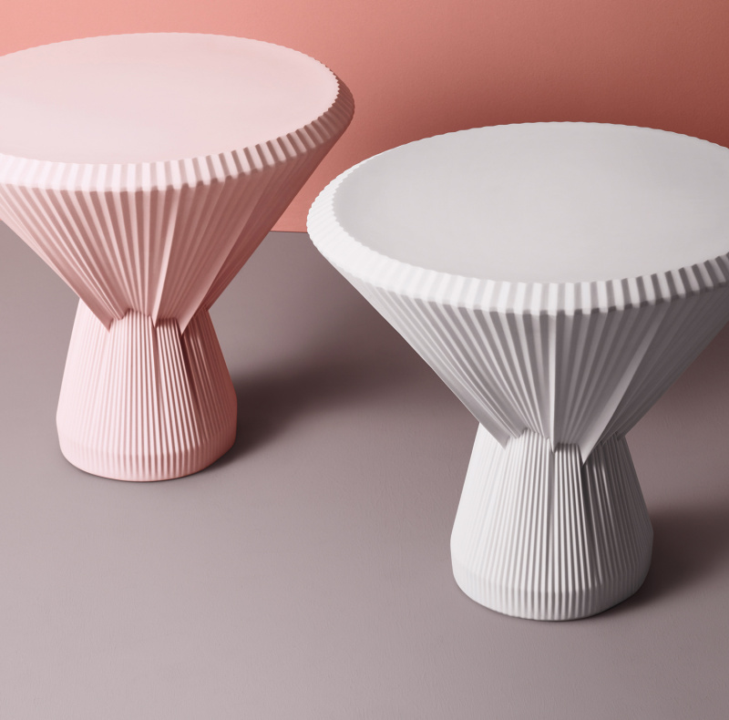 pink-white-coffee-table_plisago_42_fuerstenberg