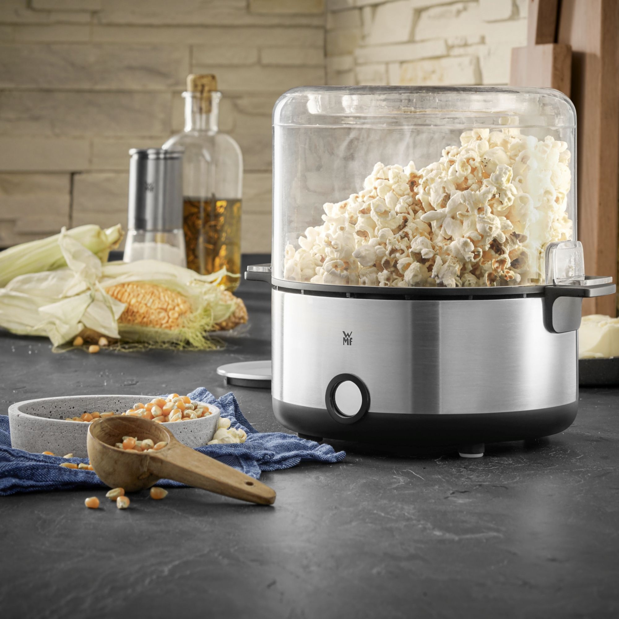 https://www.newformsdesign.com/images/prodotti/18323-20-wmf-macchina-popcorn-kitchenminis.jpg