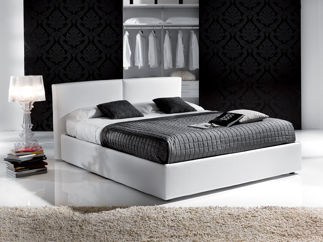 Padded bed Indaco