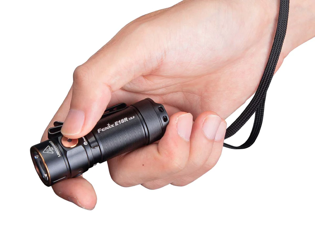 Torcia LED Compatta E18R V2.0 1200 Lumen Fenix