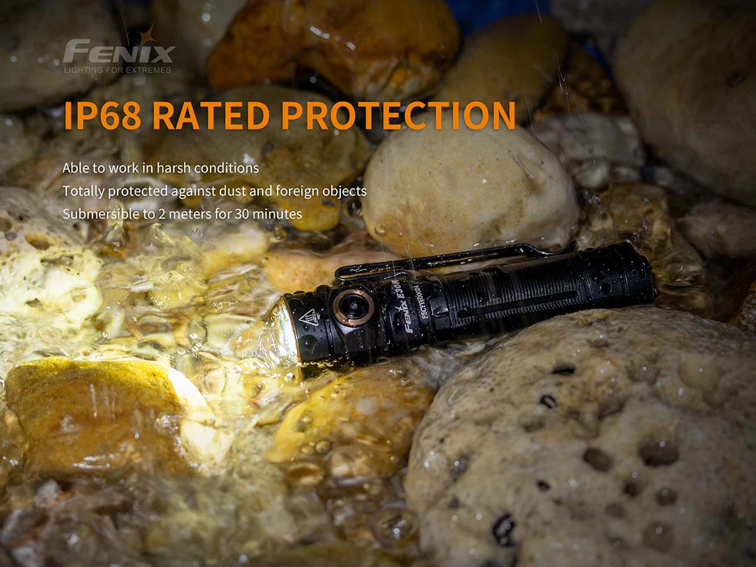 Fenix E30R 1600 Lumen Rechargeable LED Flashlight