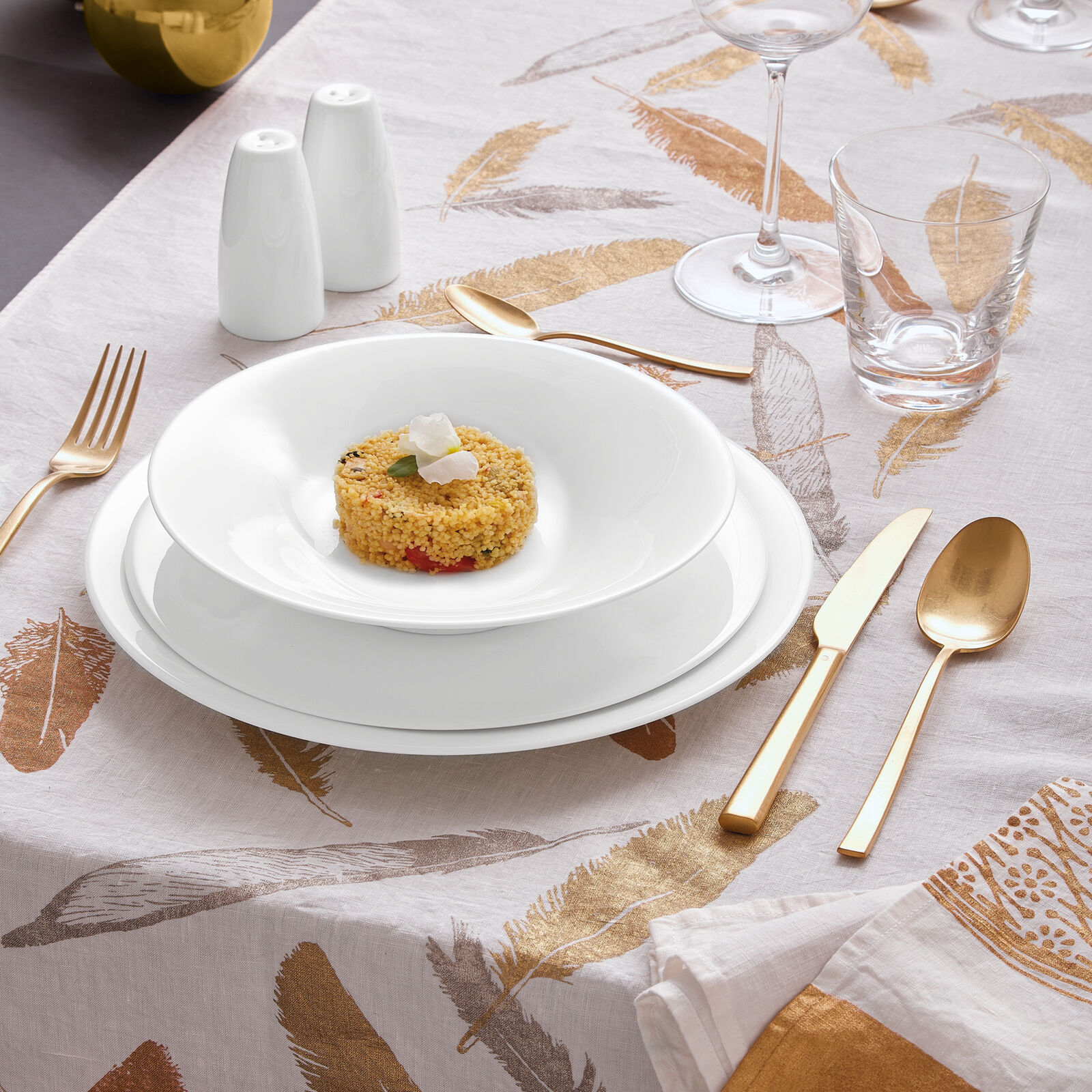 Servizio 18 pezzi Neve Bone China Arthur Krupp