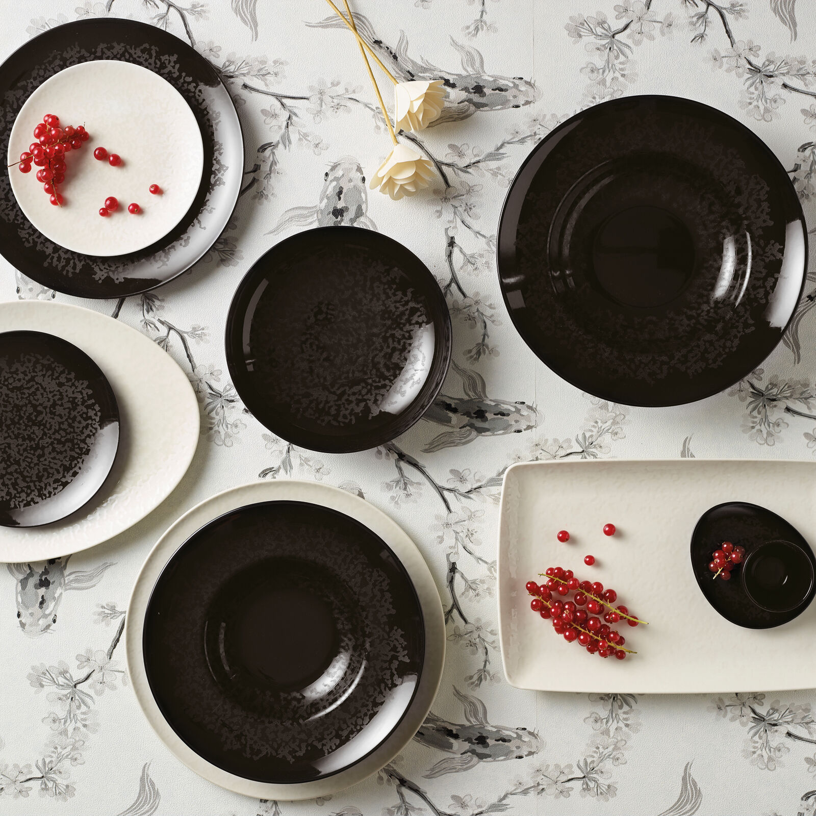 Dinnerware Set 12 Pieces collection Eclipse Black Arthur Krupp