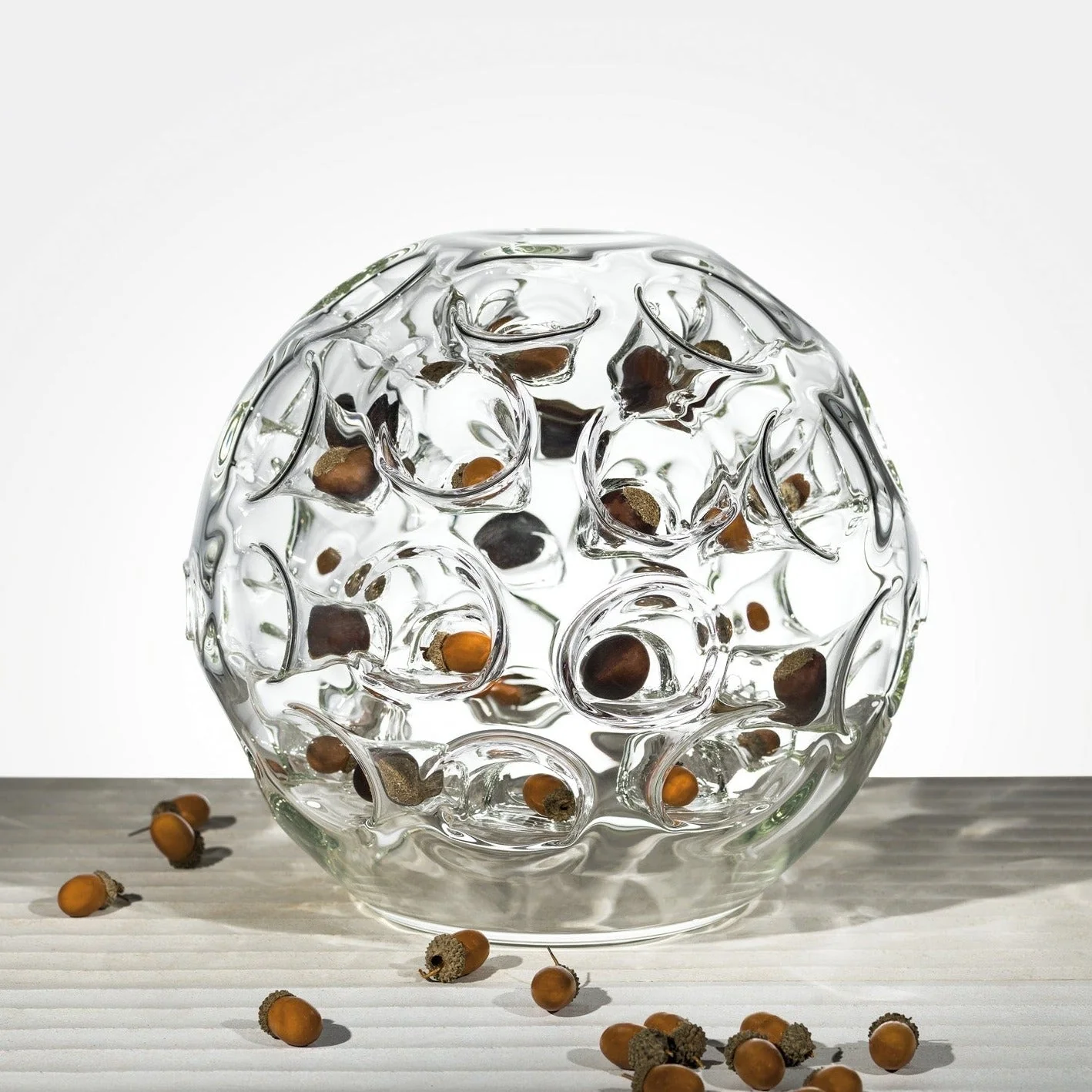 Gennaro 32, glass dessert and finger food holder