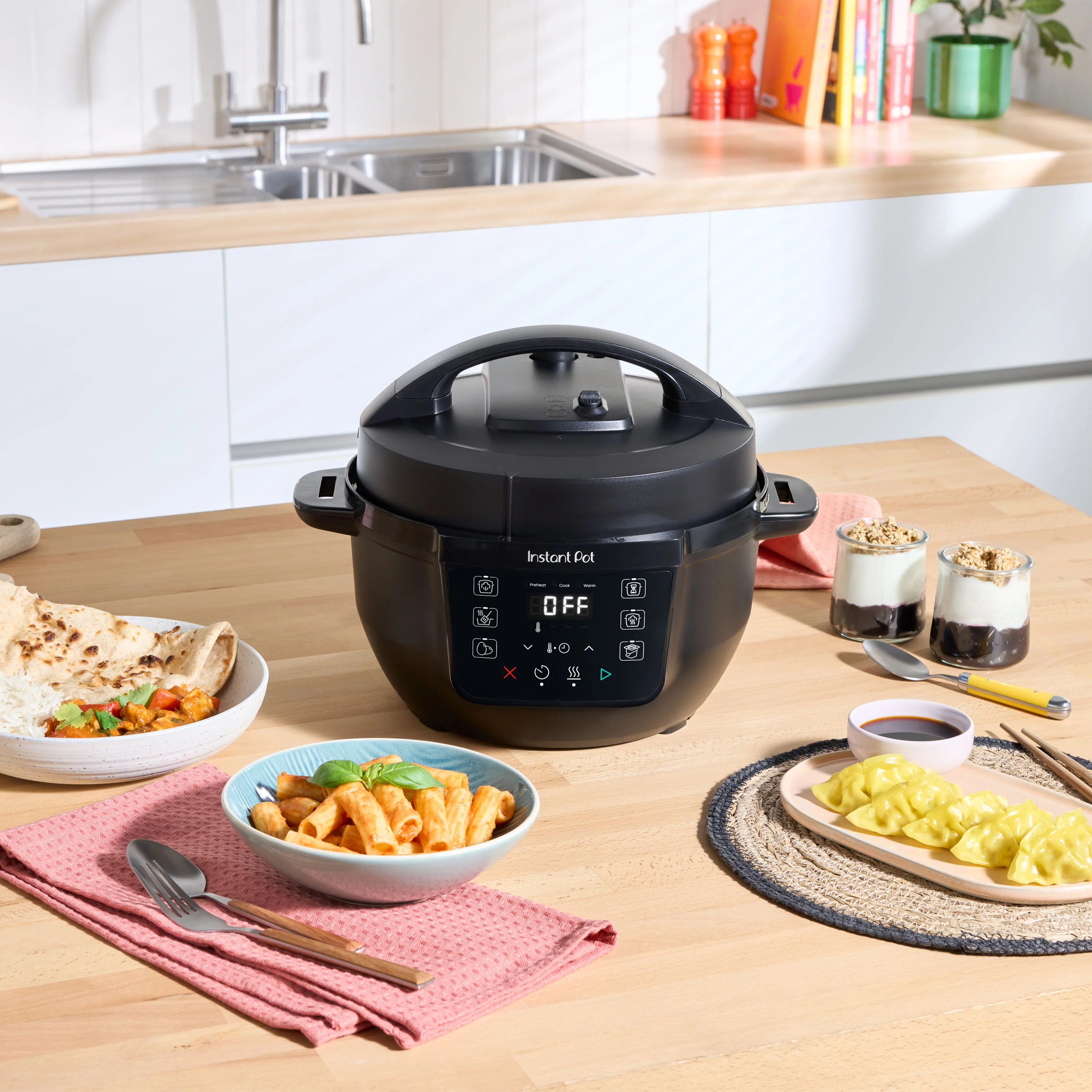 Multicooker Instant Pot Classic Mini 3,8L nera