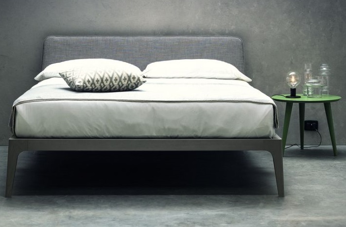 letto-legno-laccato-newformsdesign